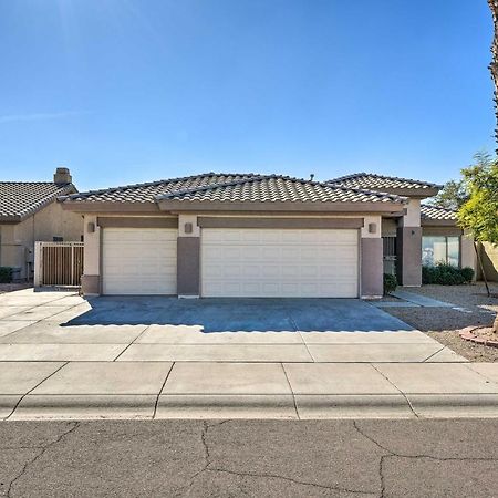 Goodyear Desert Oasis With Patio And Game Room! 외부 사진